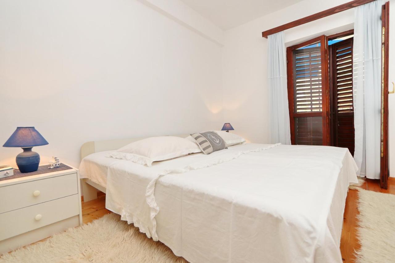 Apartments By The Sea Prizba, Korcula - 4484 Екстериор снимка